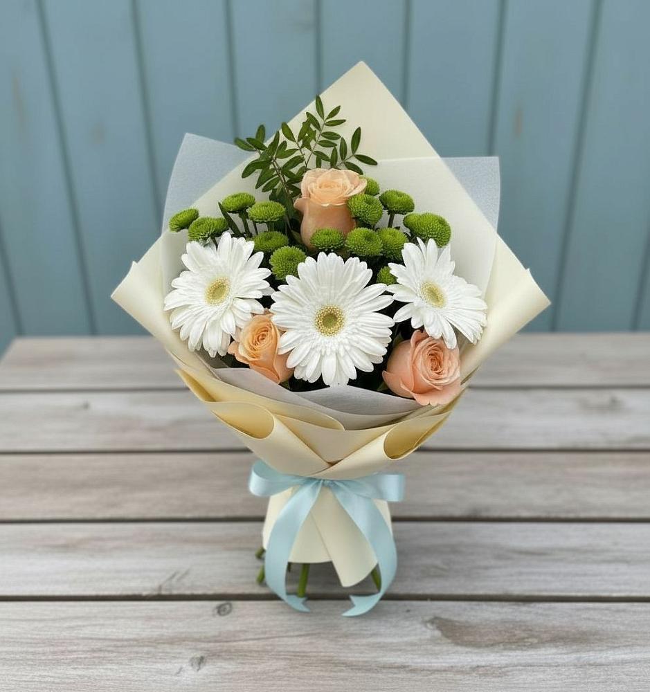 Букет цветов из: Герберы, Розы и Хризантемы в Зеленой Роще
